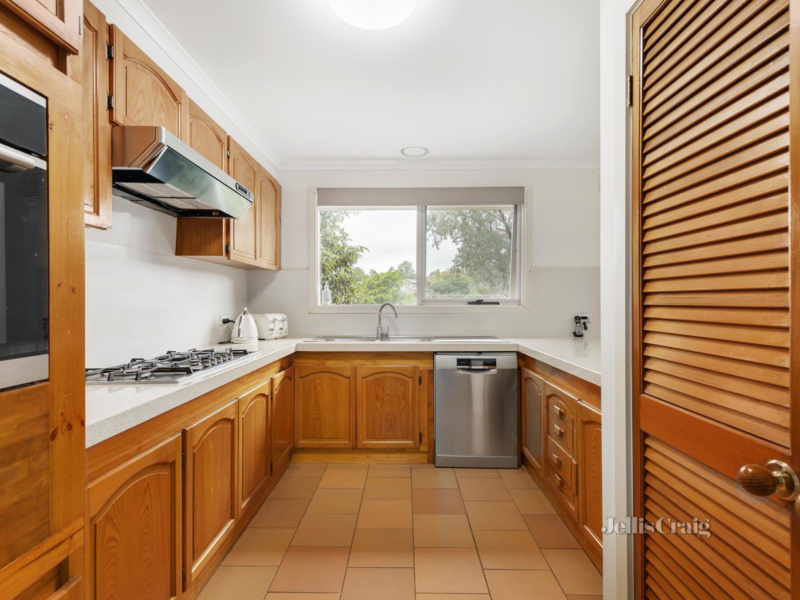 3 Clontarf Crescent, Templestowe image 4