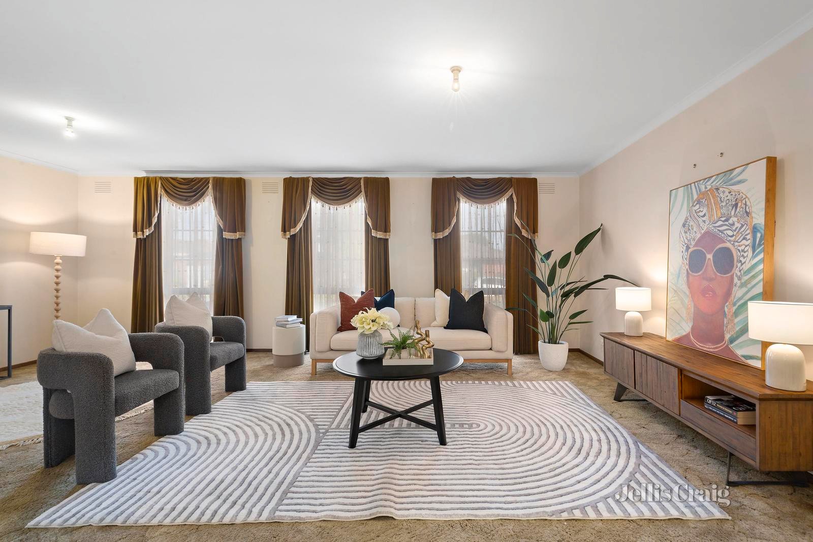 3 Cloverdale Close, Burwood East image 2