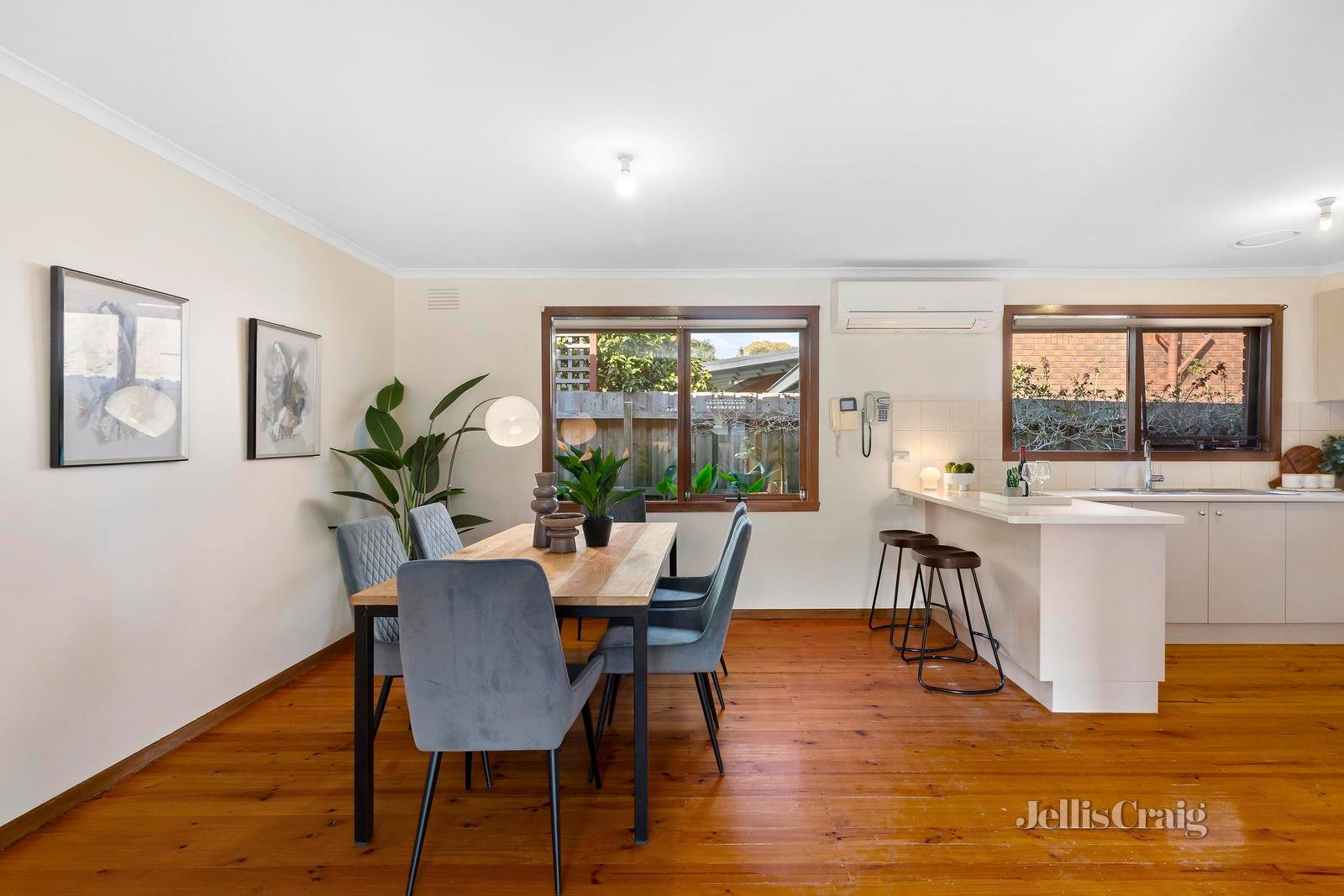 3 Cloverdale Close, Burwood East image 3