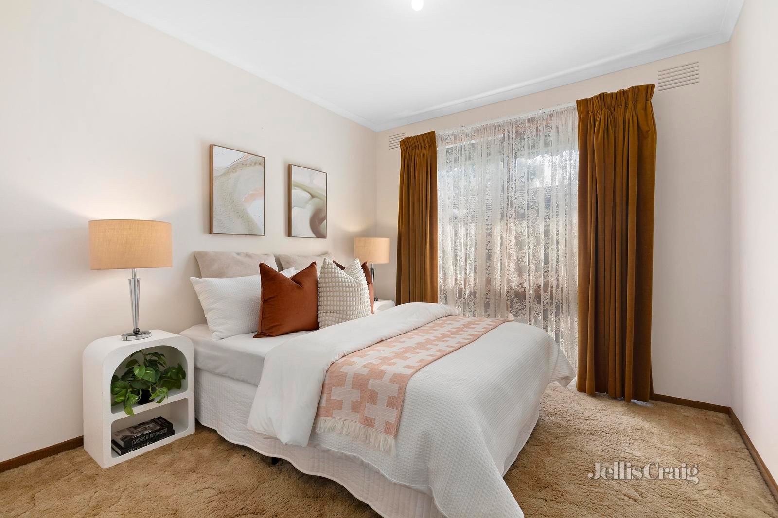3 Cloverdale Close, Burwood East image 7