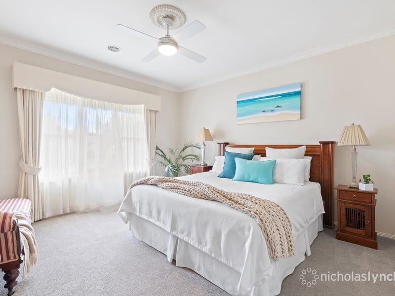 Property Gallery Thumbnail 3