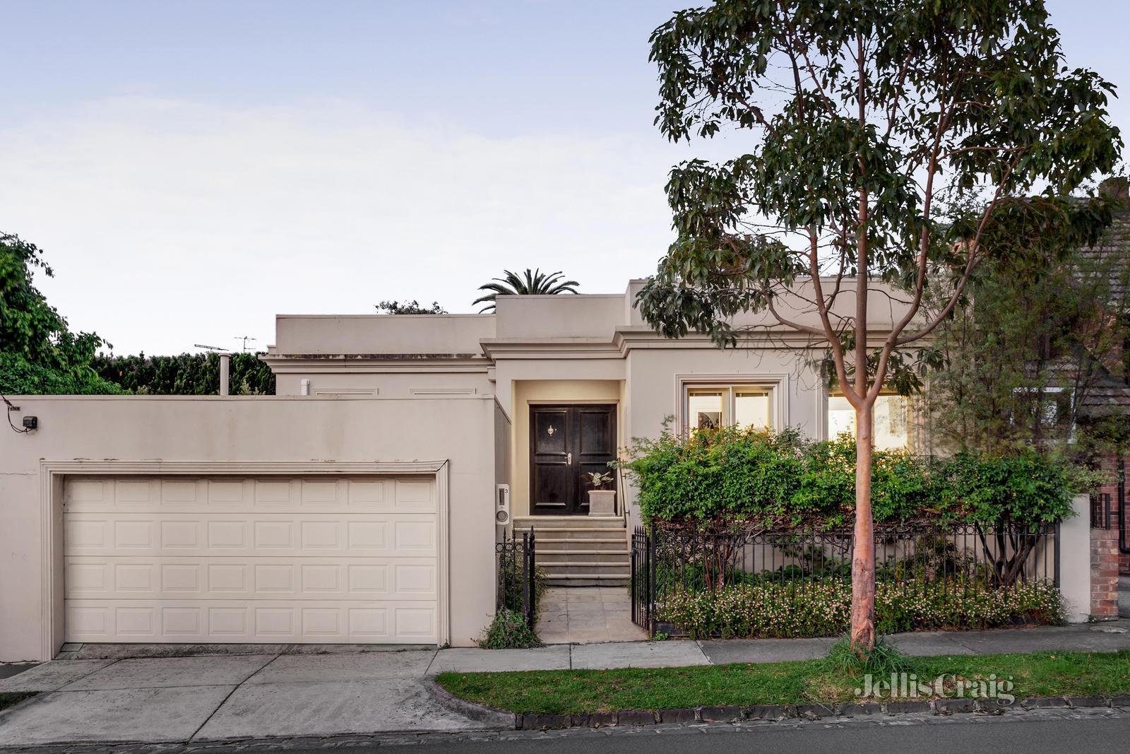 3 College Place, Kew image 1