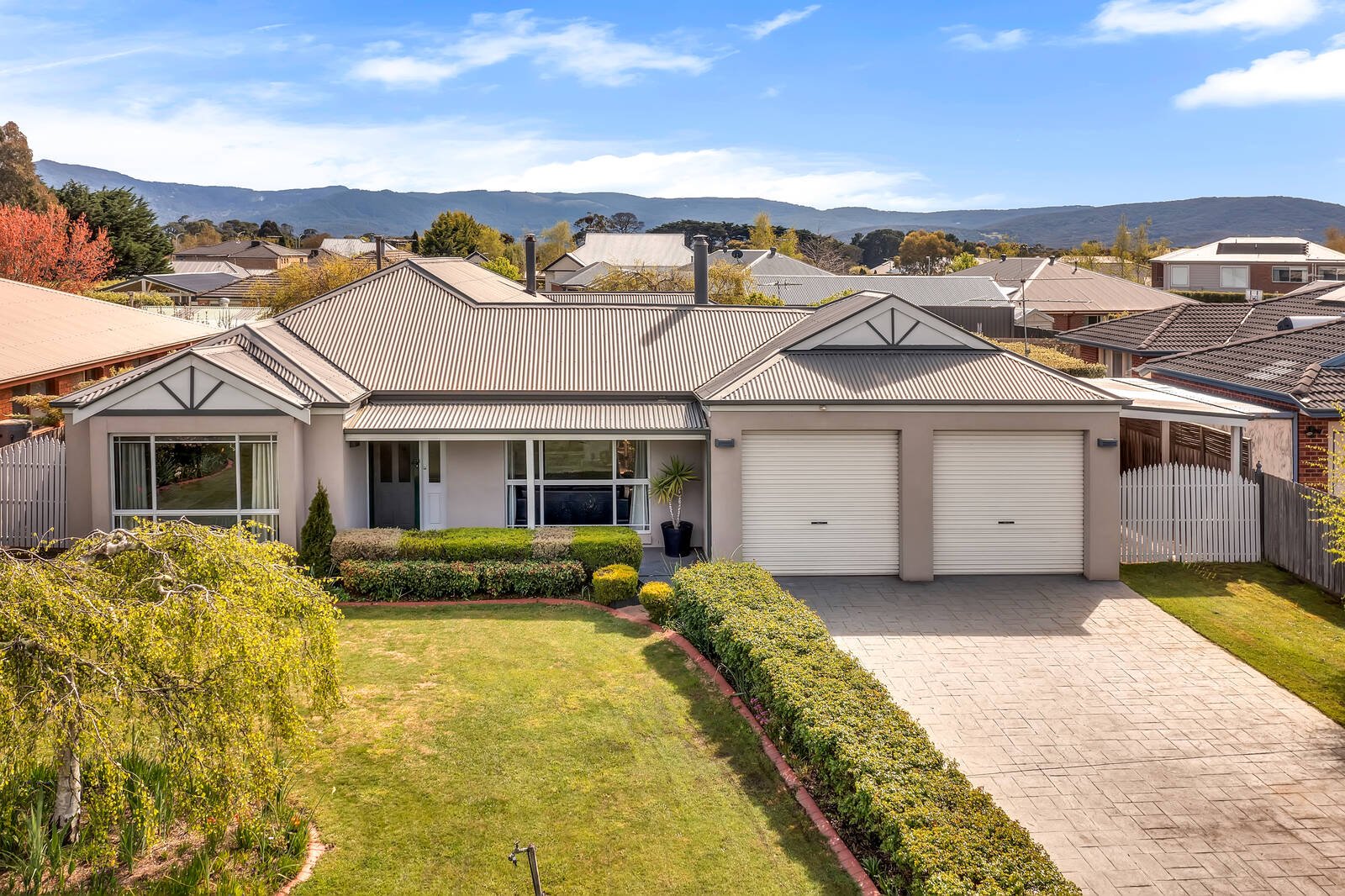 Property Gallery - Main Image