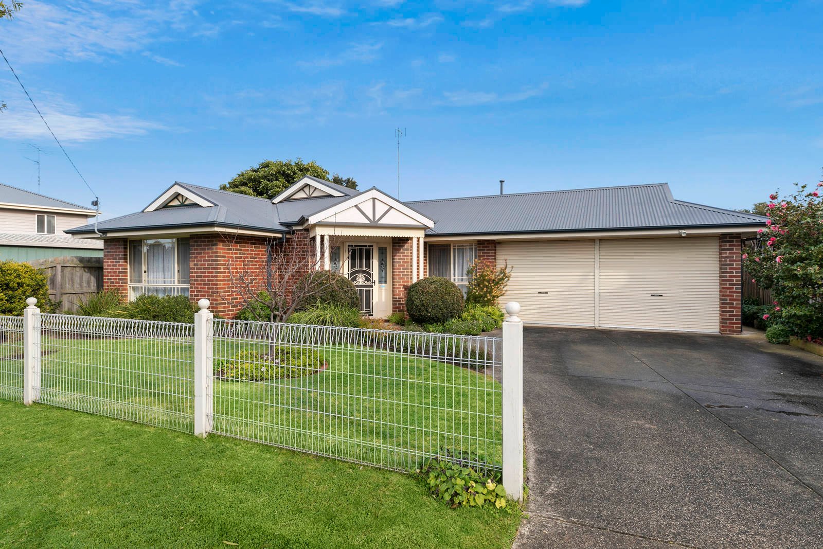 Property Gallery - Main Image