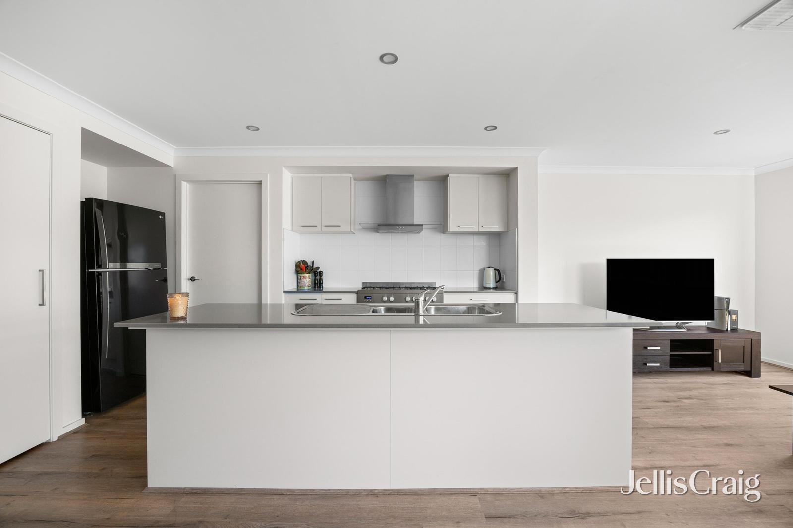 3 Coppice Street, Lara image 3