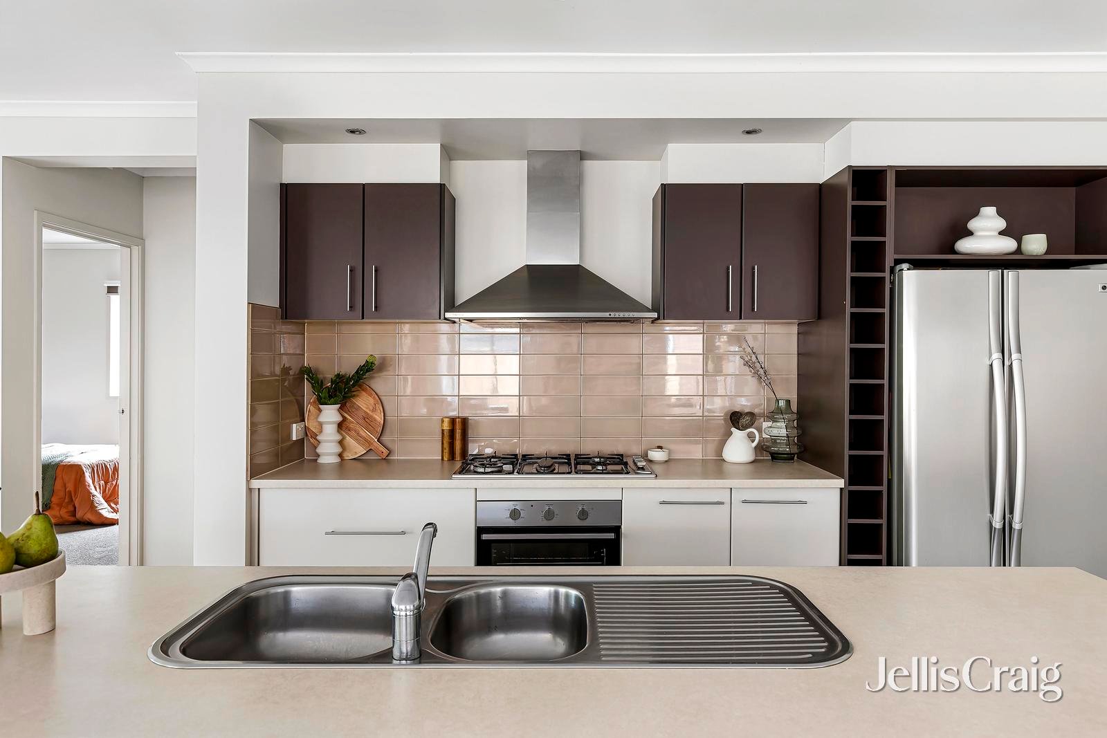 3 Counthan Terrace, Doreen image 3