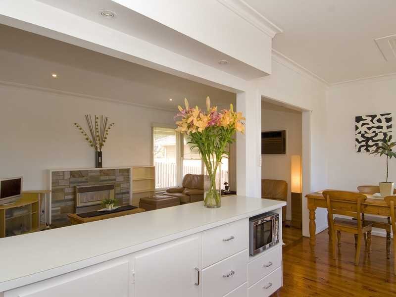 3 Craigie Road, Newtown image 4