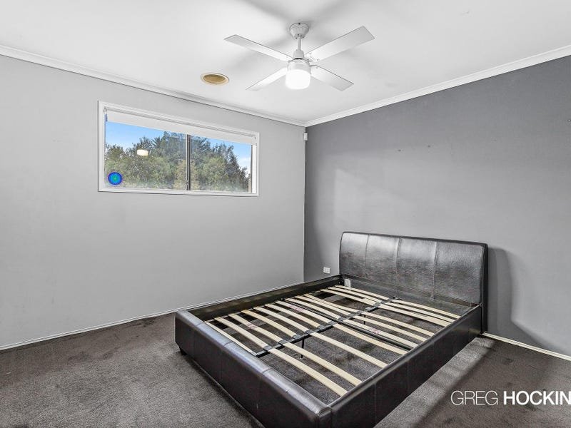 3 Creekbank Place, Caroline Springs image 18