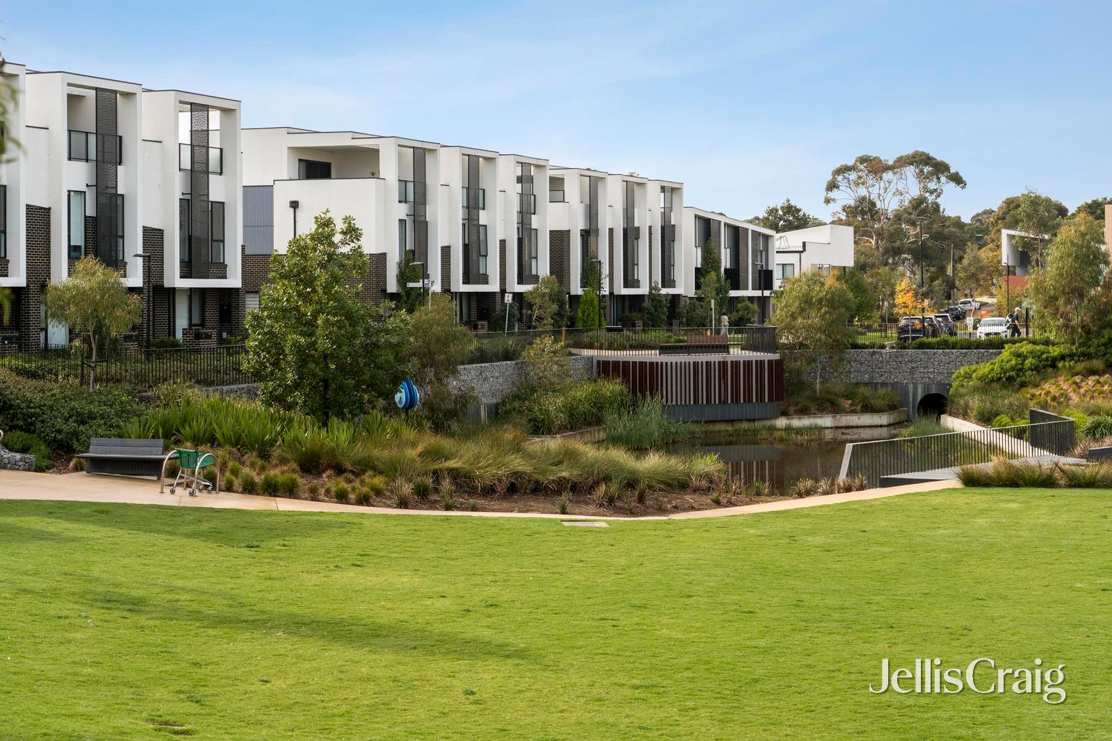 3 Crick Walk, Burwood&nbsp;East image 13