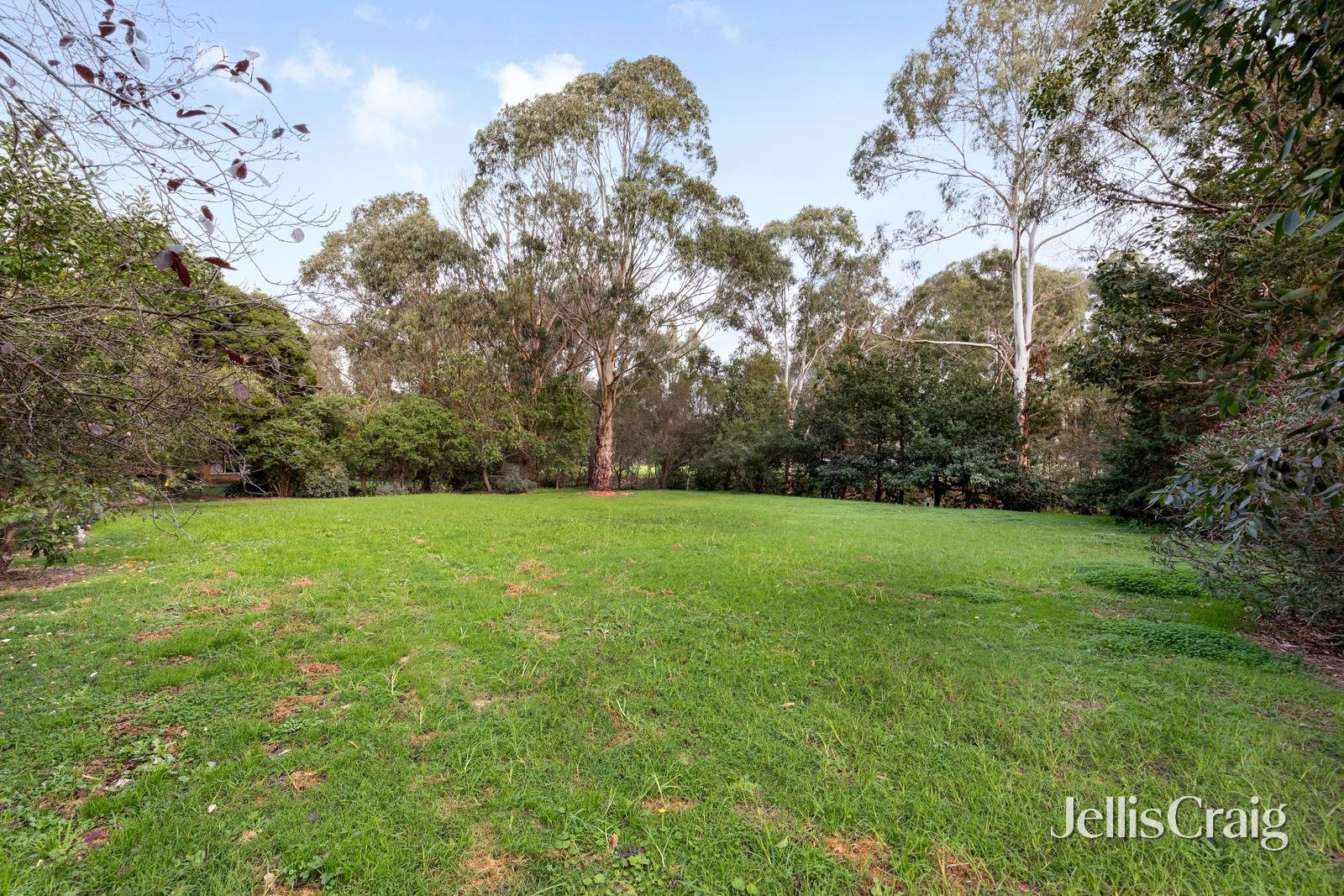 3 Currawong Lane, Greensborough image 5