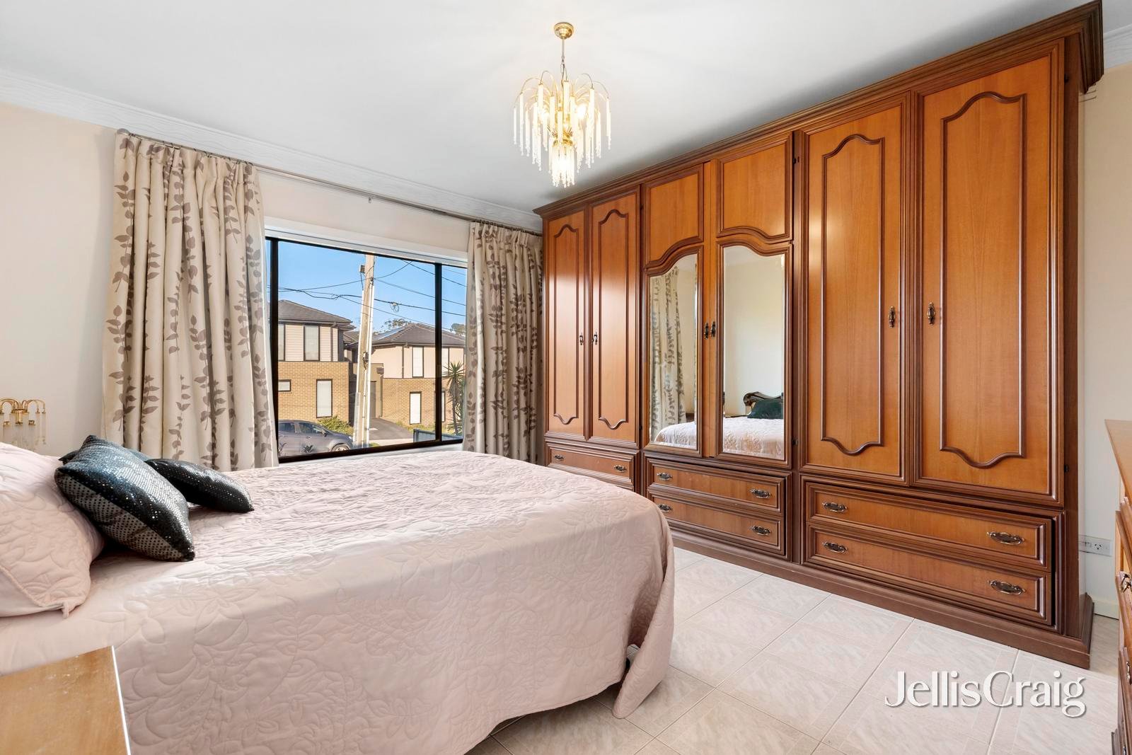 3 Curtis Avenue, Mount&nbsp;Waverley image 7