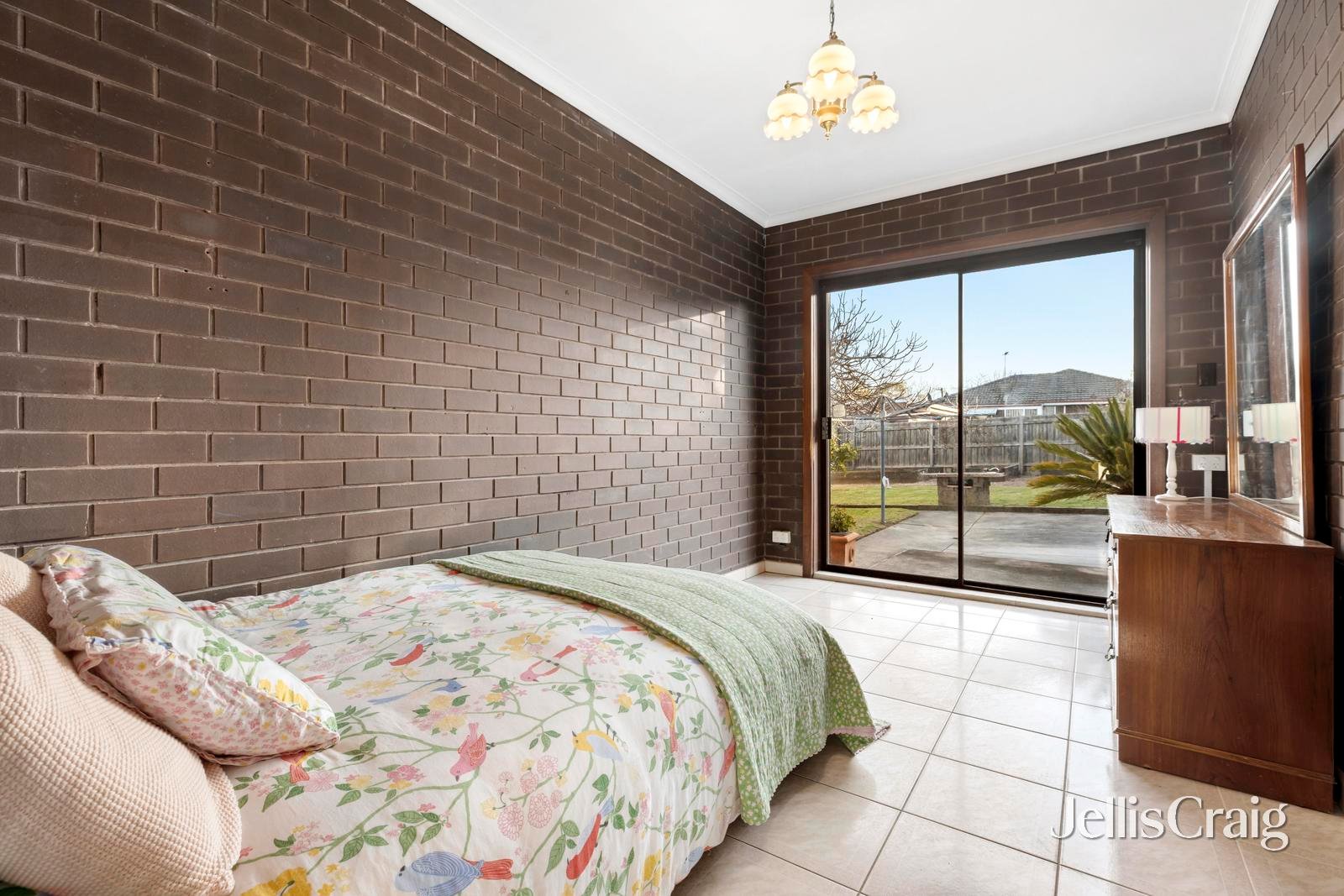 3 Curtis Avenue, Mount&nbsp;Waverley image 10