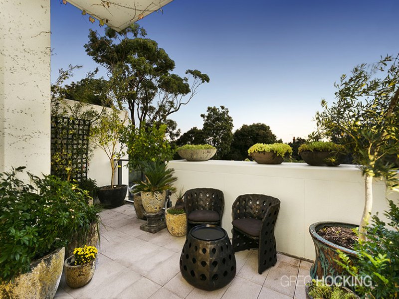 3 Danks Street, Albert Park image 6