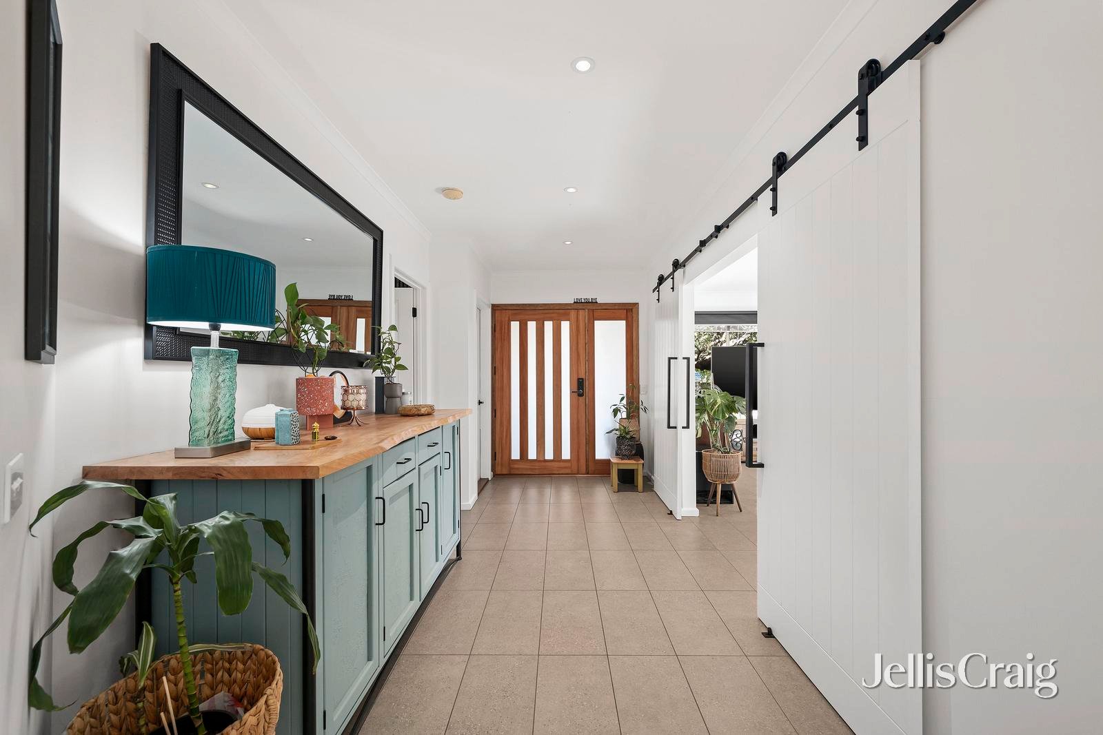 3 Darnley Way, Mooroolbark image 6