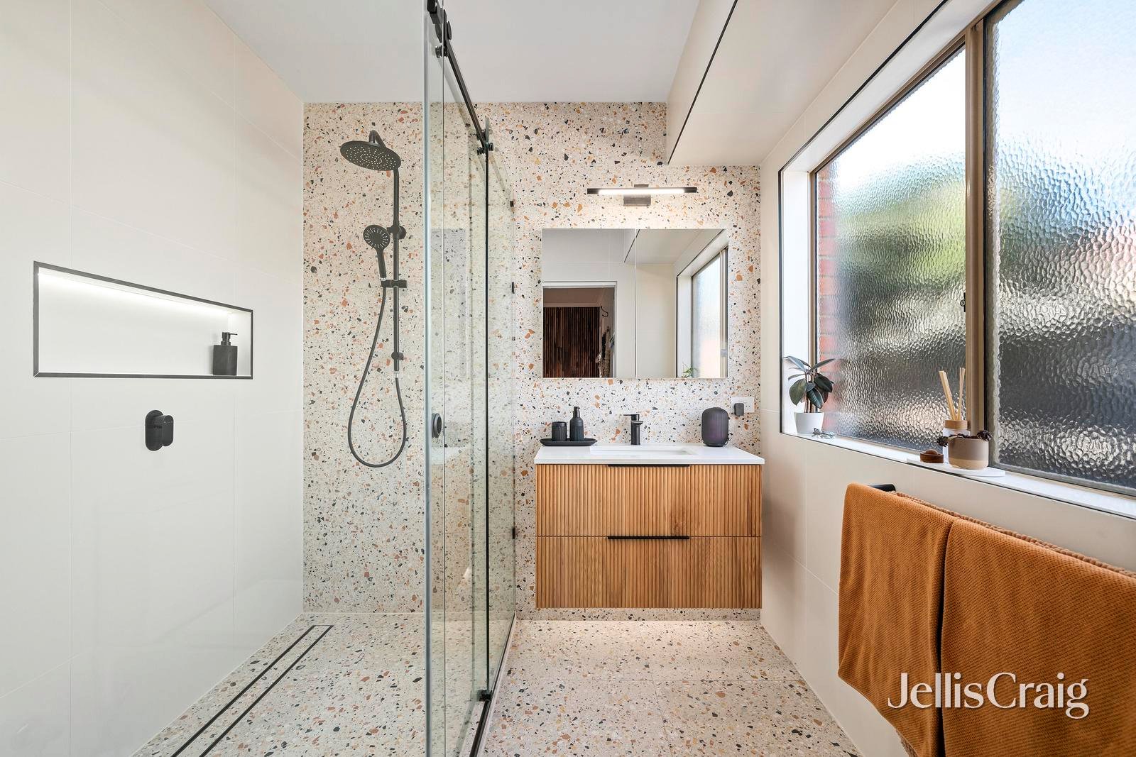 3 Darnley Way, Mooroolbark image 9