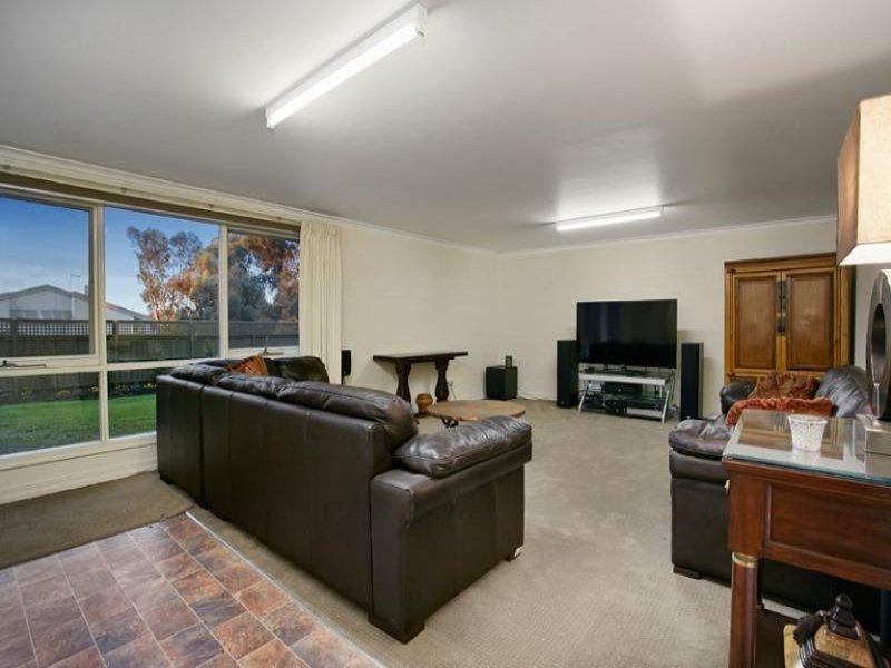 3 Delfi Court, Balwyn image 7