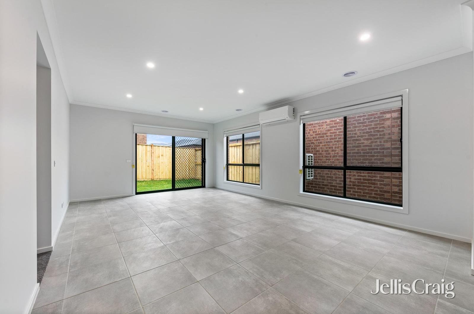 3 Diablo Place, Smythes Creek image 5