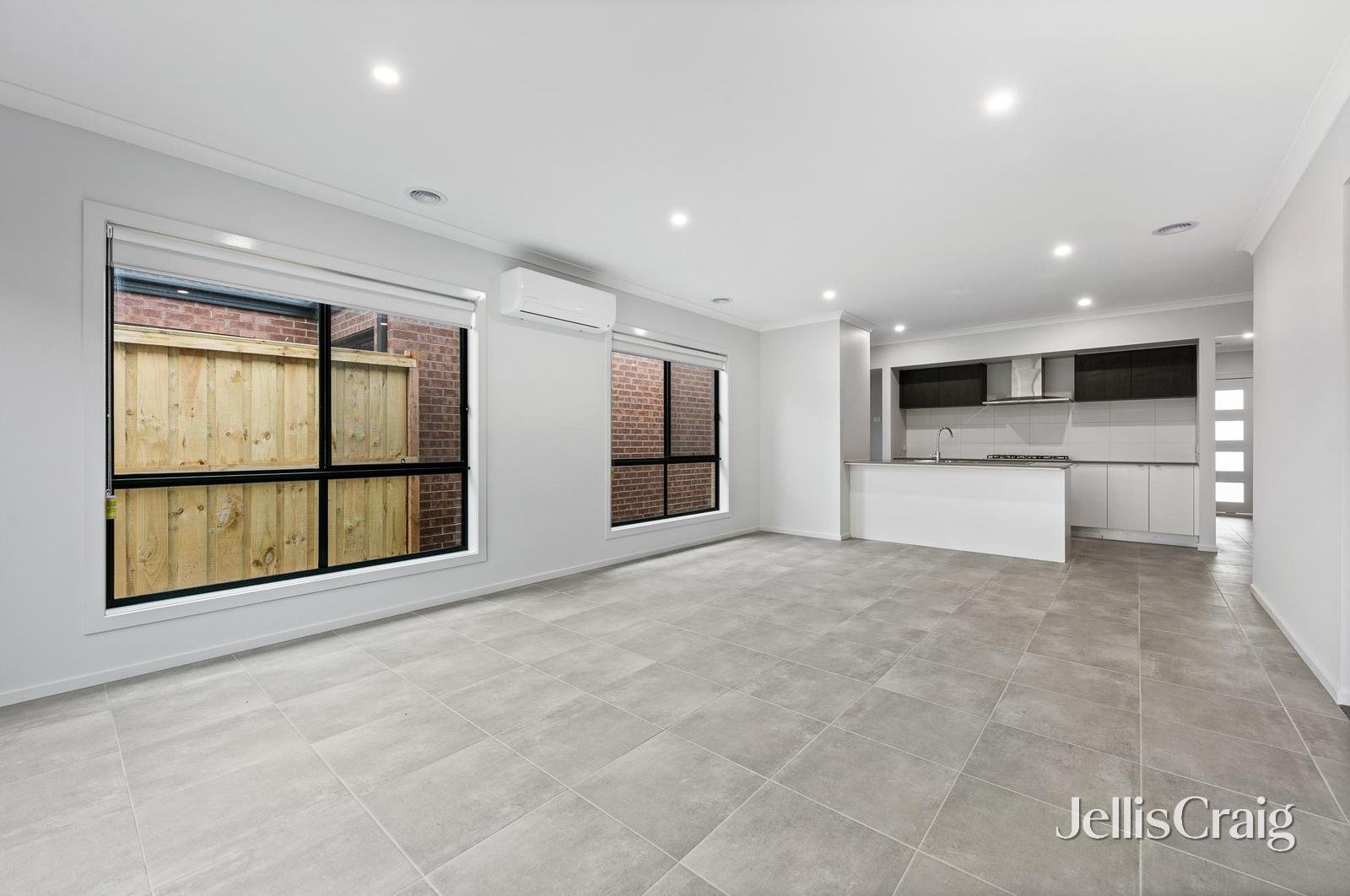 3 Diablo Place, Smythes Creek image 4