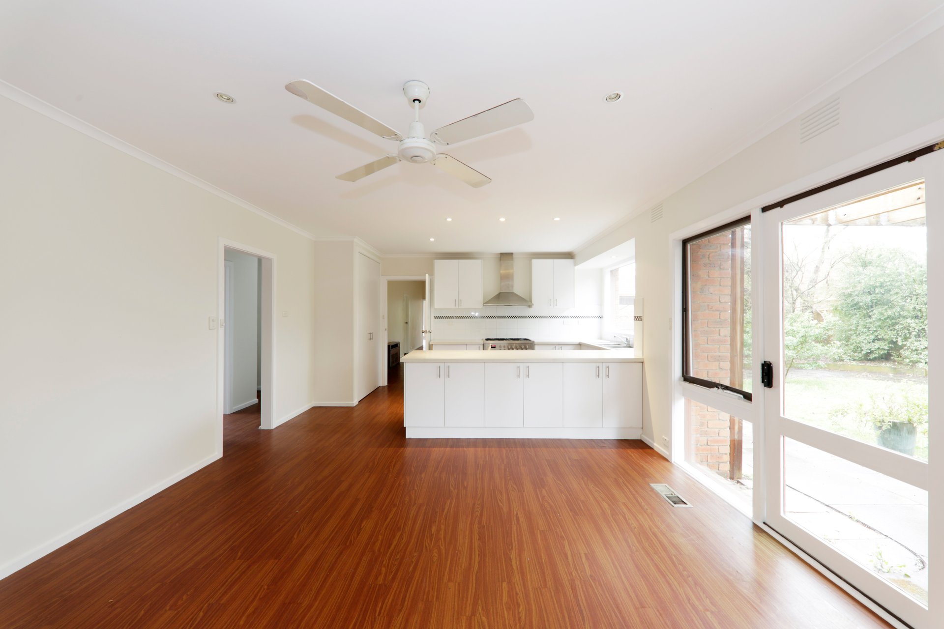3 Donegal Court, Templestowe image 3