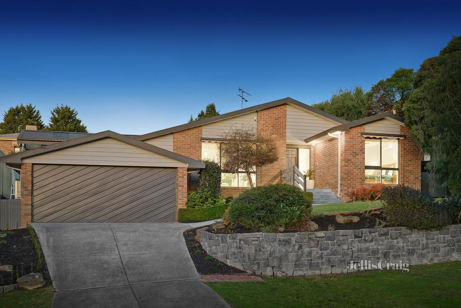 3 Eliza Close, Warranwood image 2