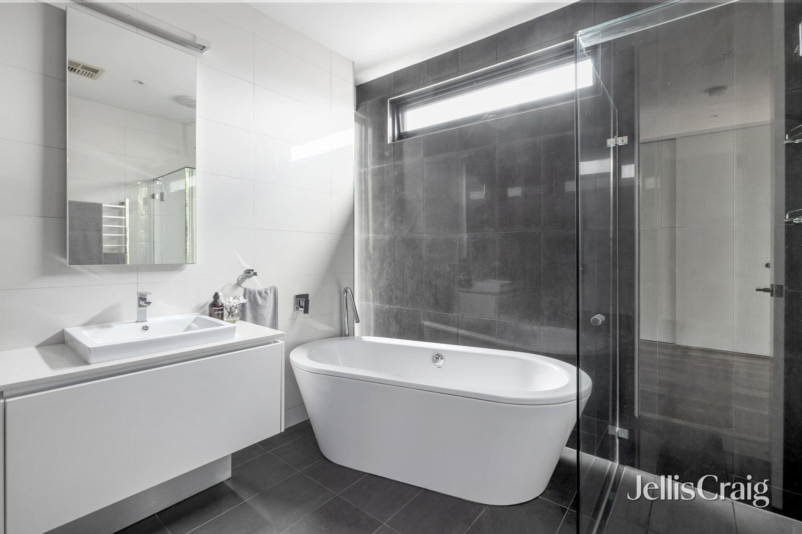 3 Elizabeth Street, Malvern image 9