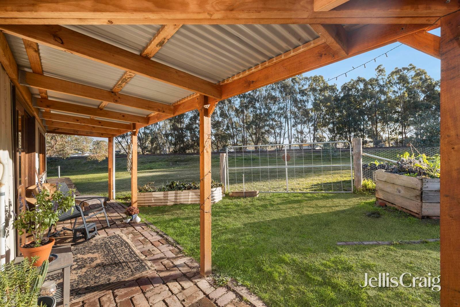 3 Ely Court, Castlemaine image 2