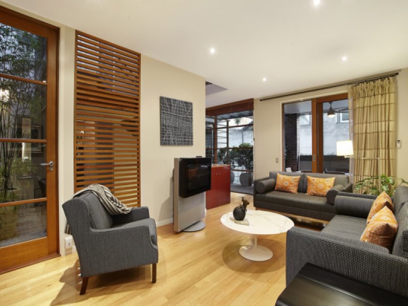 3 Emerald Way, South Melbourne image 2