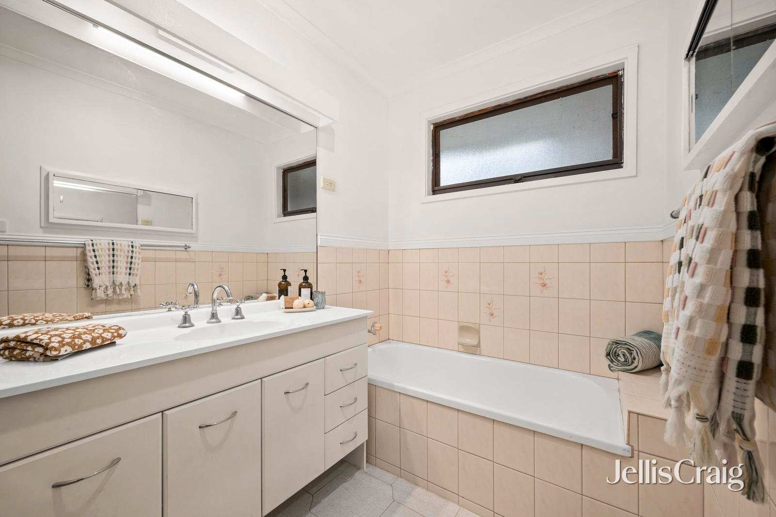 3 Erang Court, Mooroolbark image 11