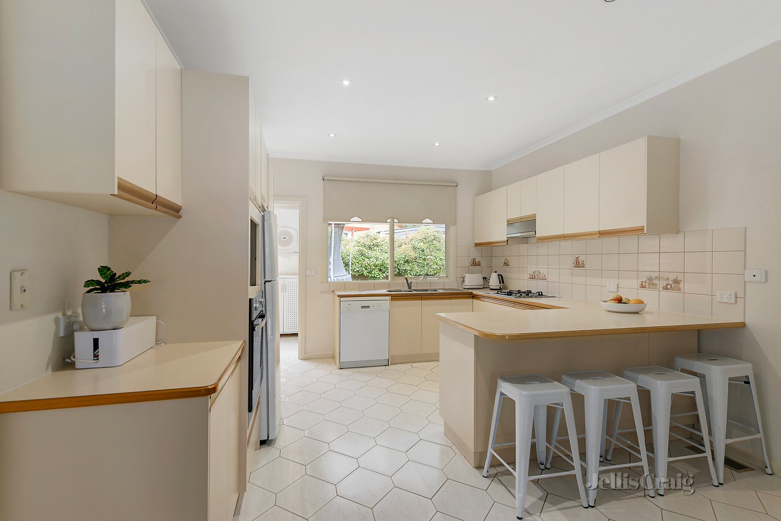 3 Esk Court, Forest Hill image 3