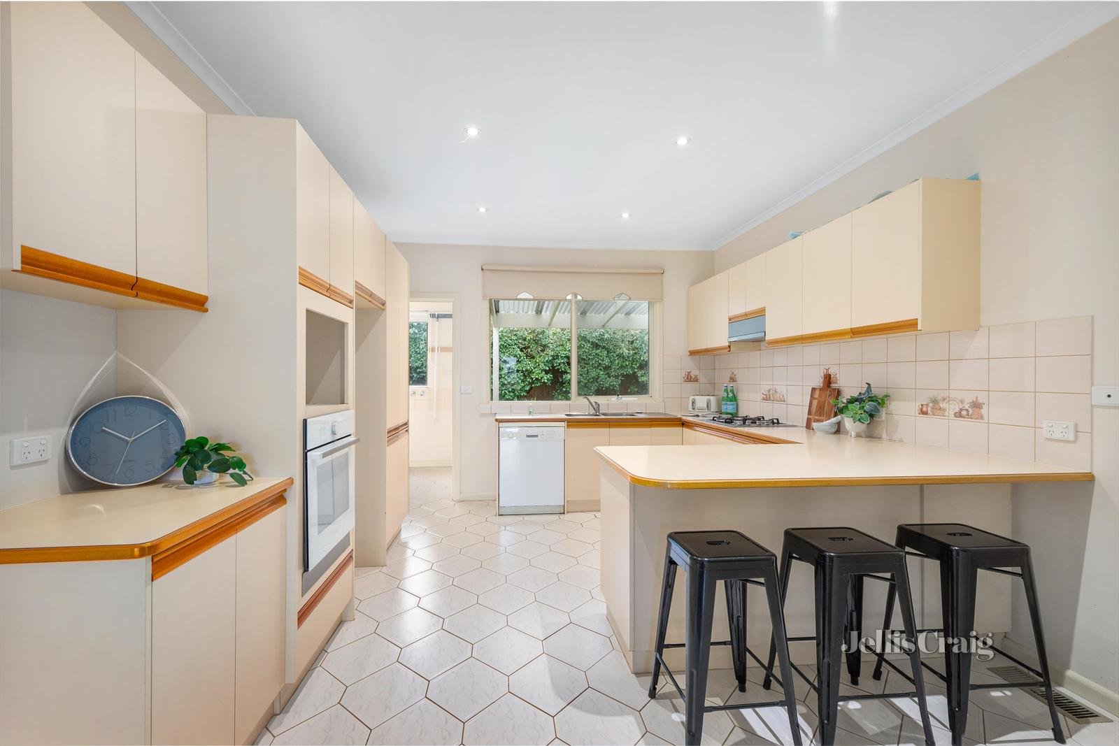 3 Esk Court, Forest Hill image 4