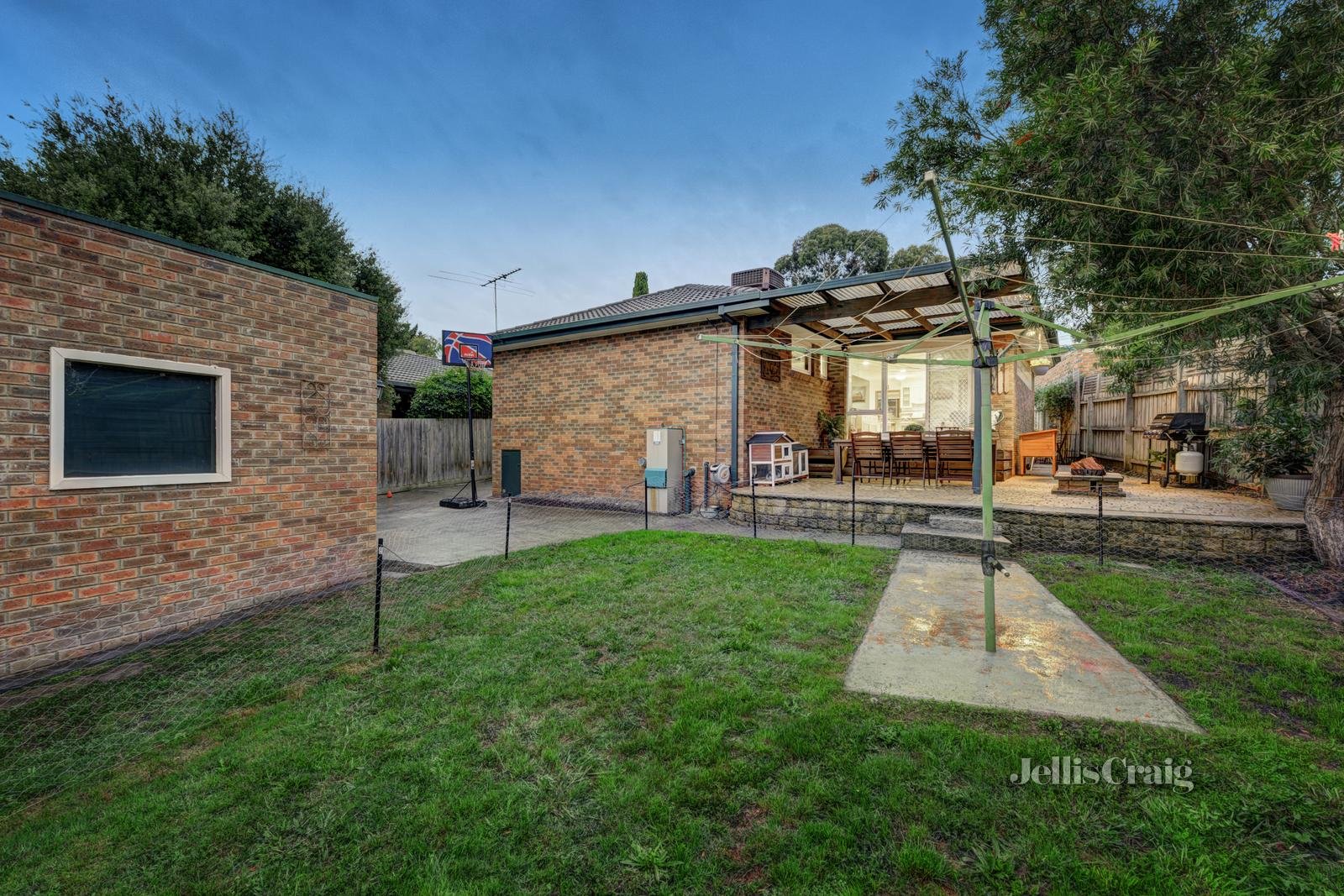 3 Eskdale Drive, Croydon Hills image 12