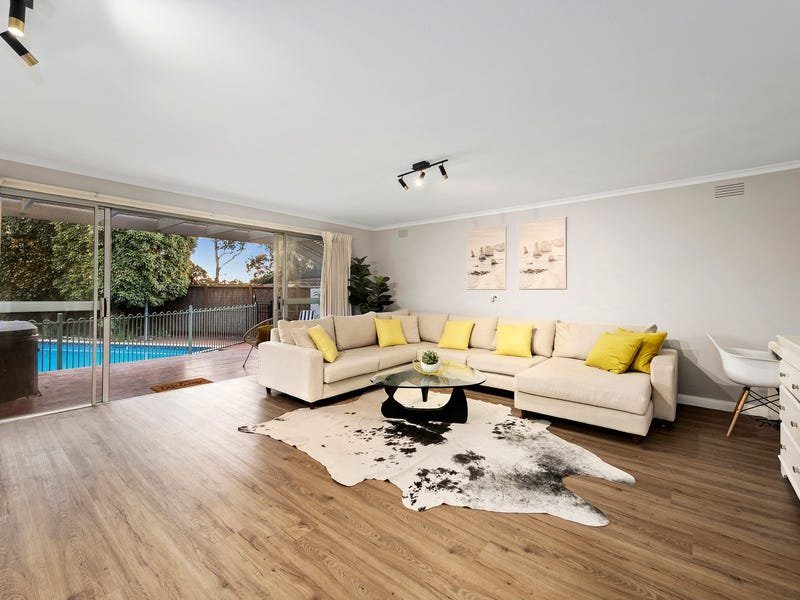 Property Gallery Thumbnail 6