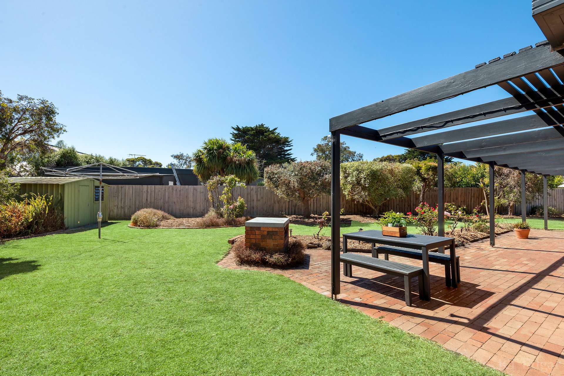 Property Gallery Thumbnail 12