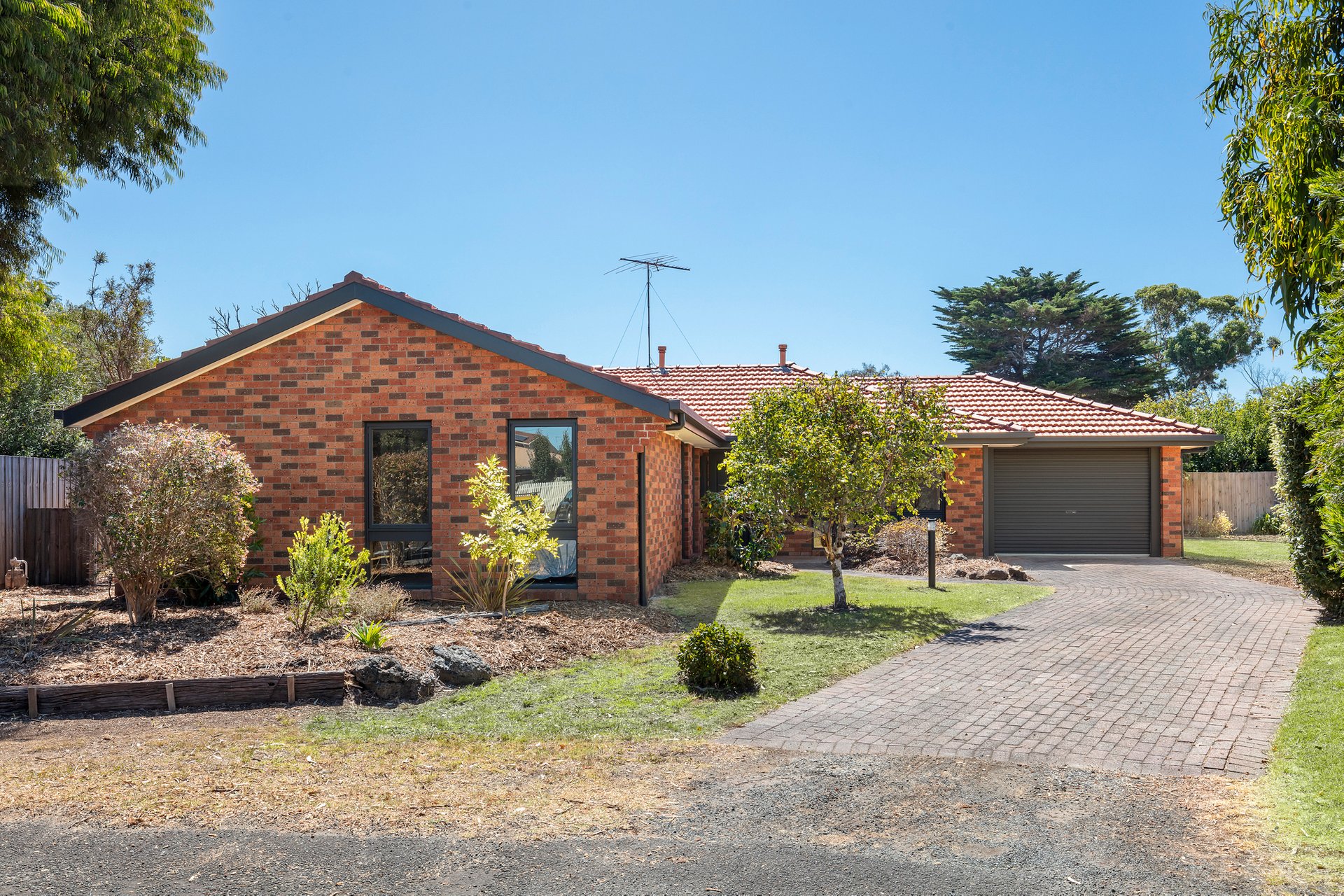 Property Gallery Thumbnail 13