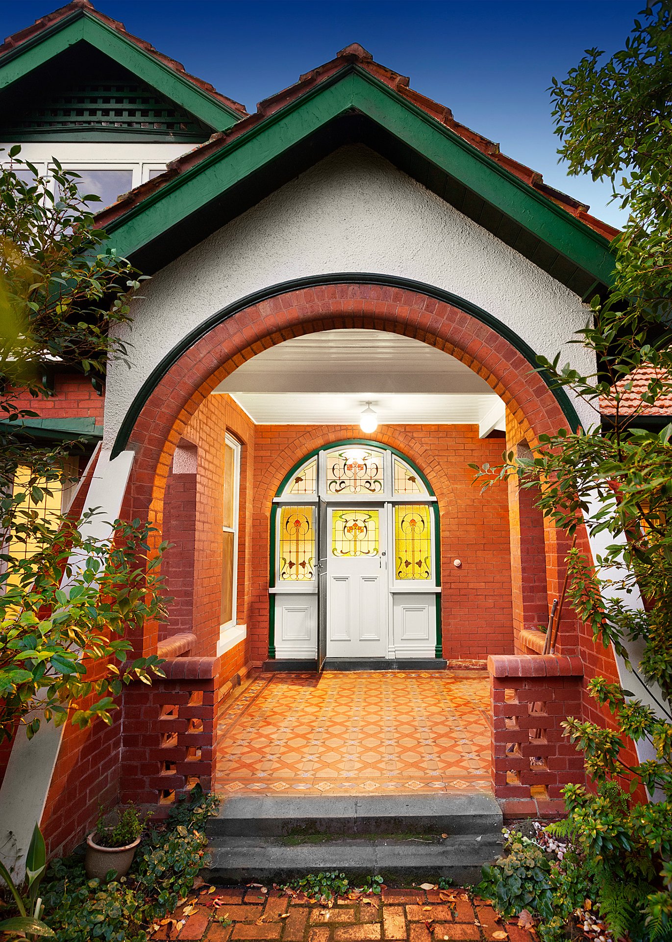 Property Gallery Thumbnail 8