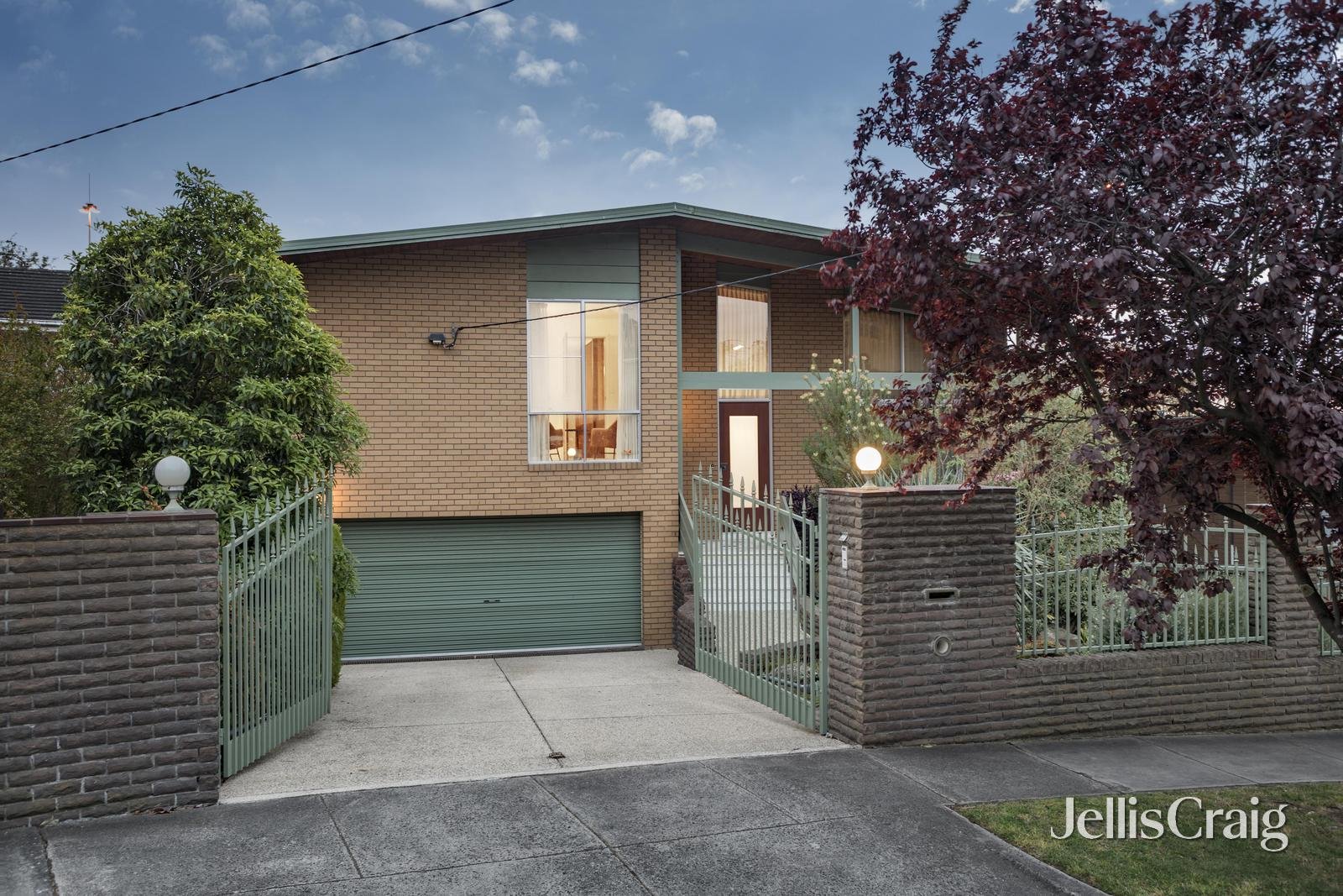 3 Fairway Drive, Kew East image 1