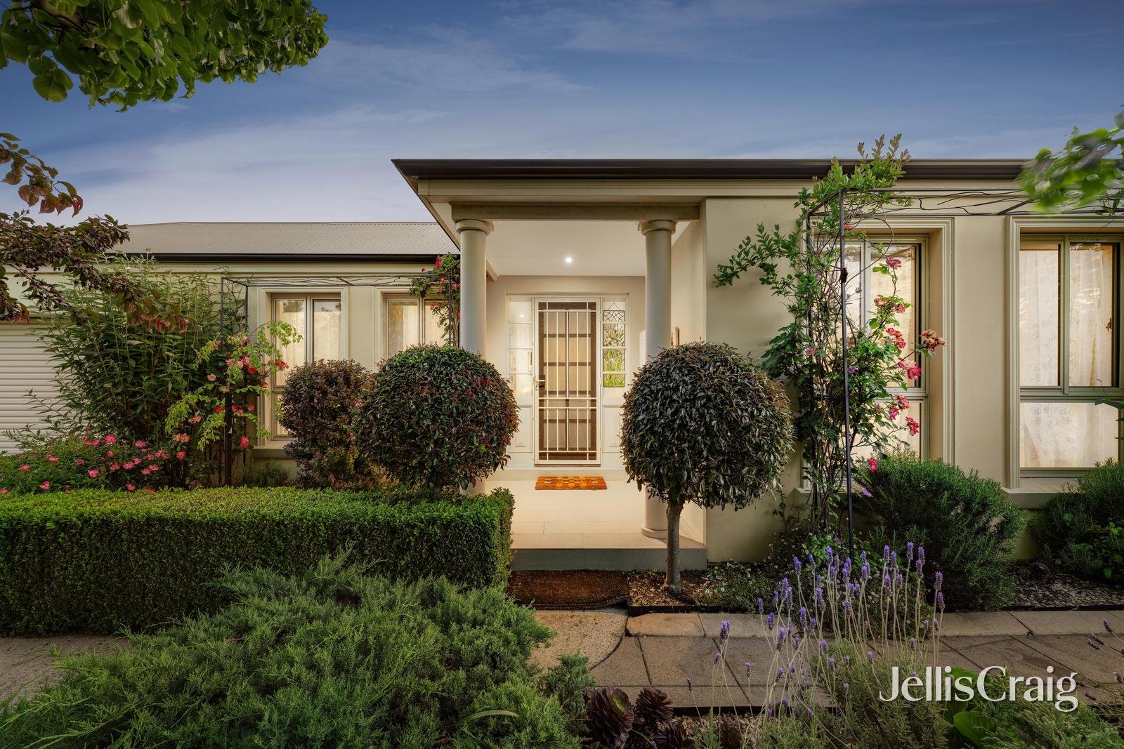 3 Faversham Avenue, Lake Gardens image 1