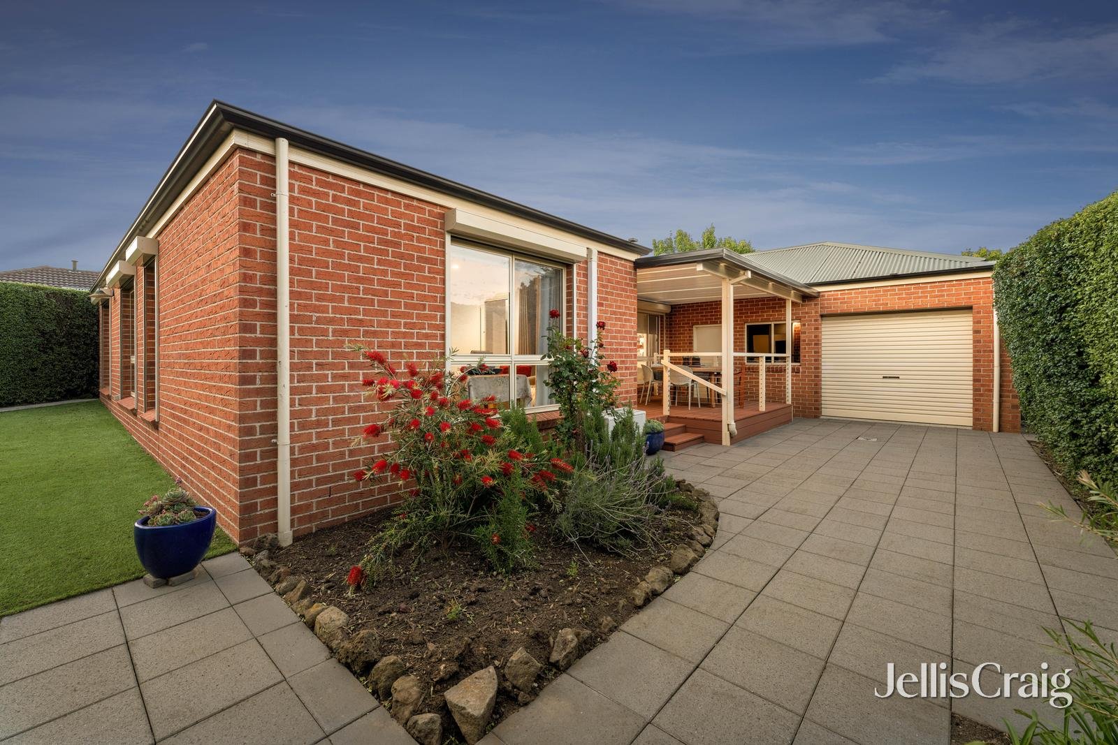 3 Faversham Avenue, Lake Gardens image 7