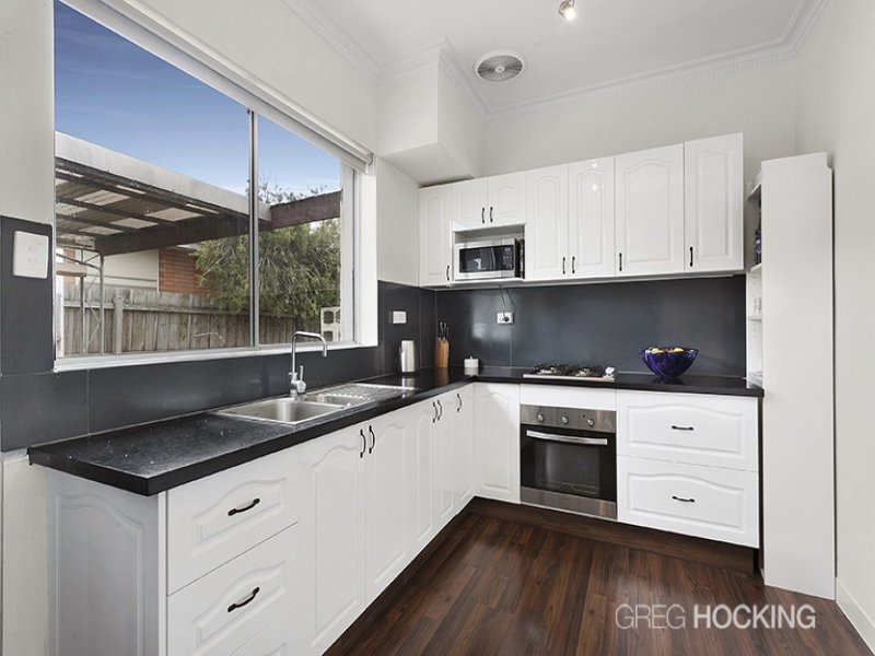 3 First Avenue, Altona North image 5