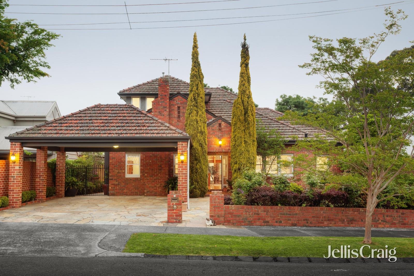 3 Flinders Avenue, Canterbury image 1