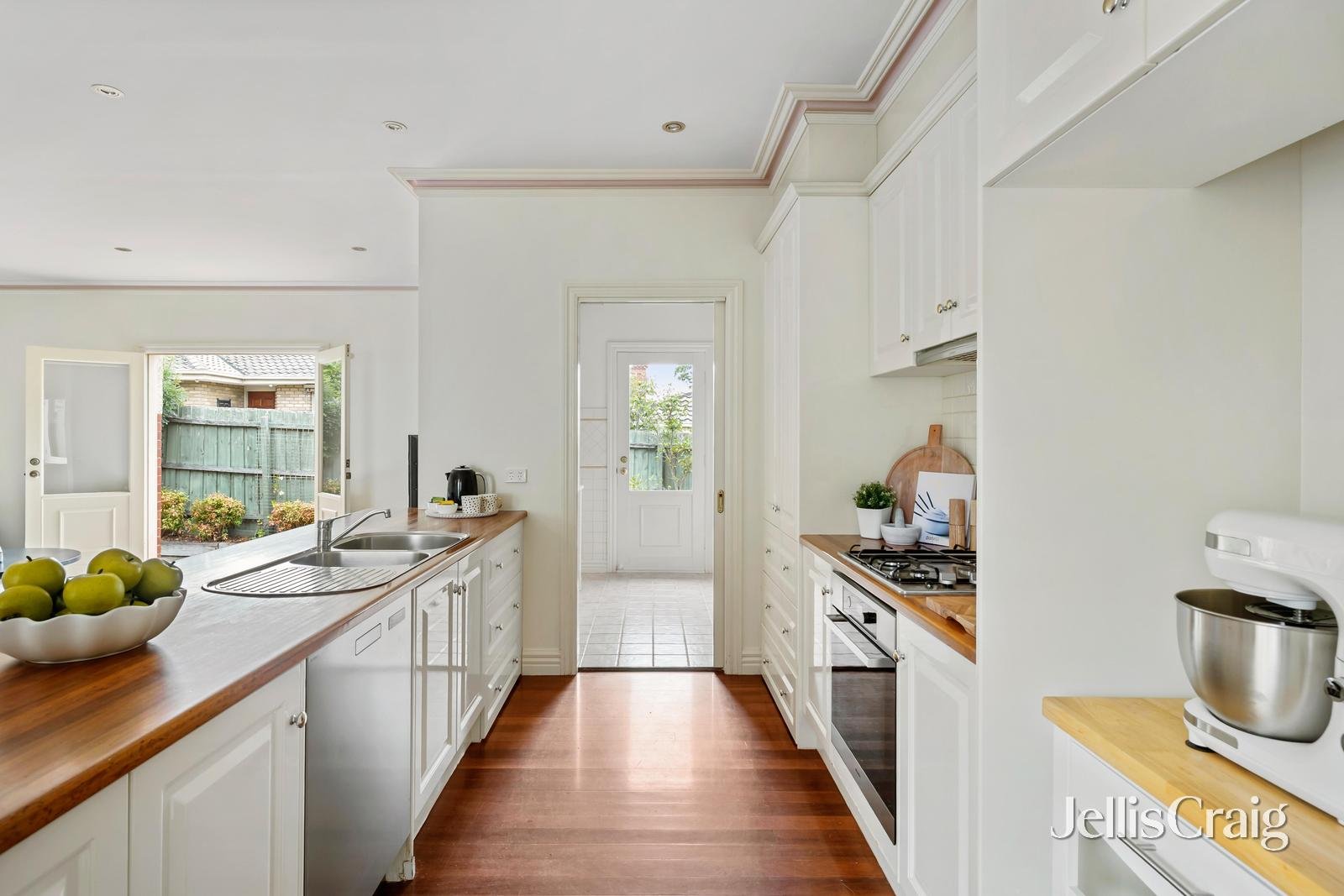 3 Florence Road, Surrey&nbsp;Hills image 3