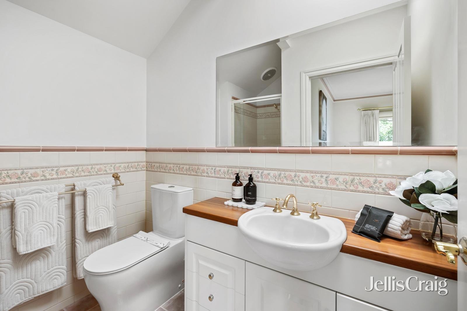 3 Florence Road, Surrey&nbsp;Hills image 7