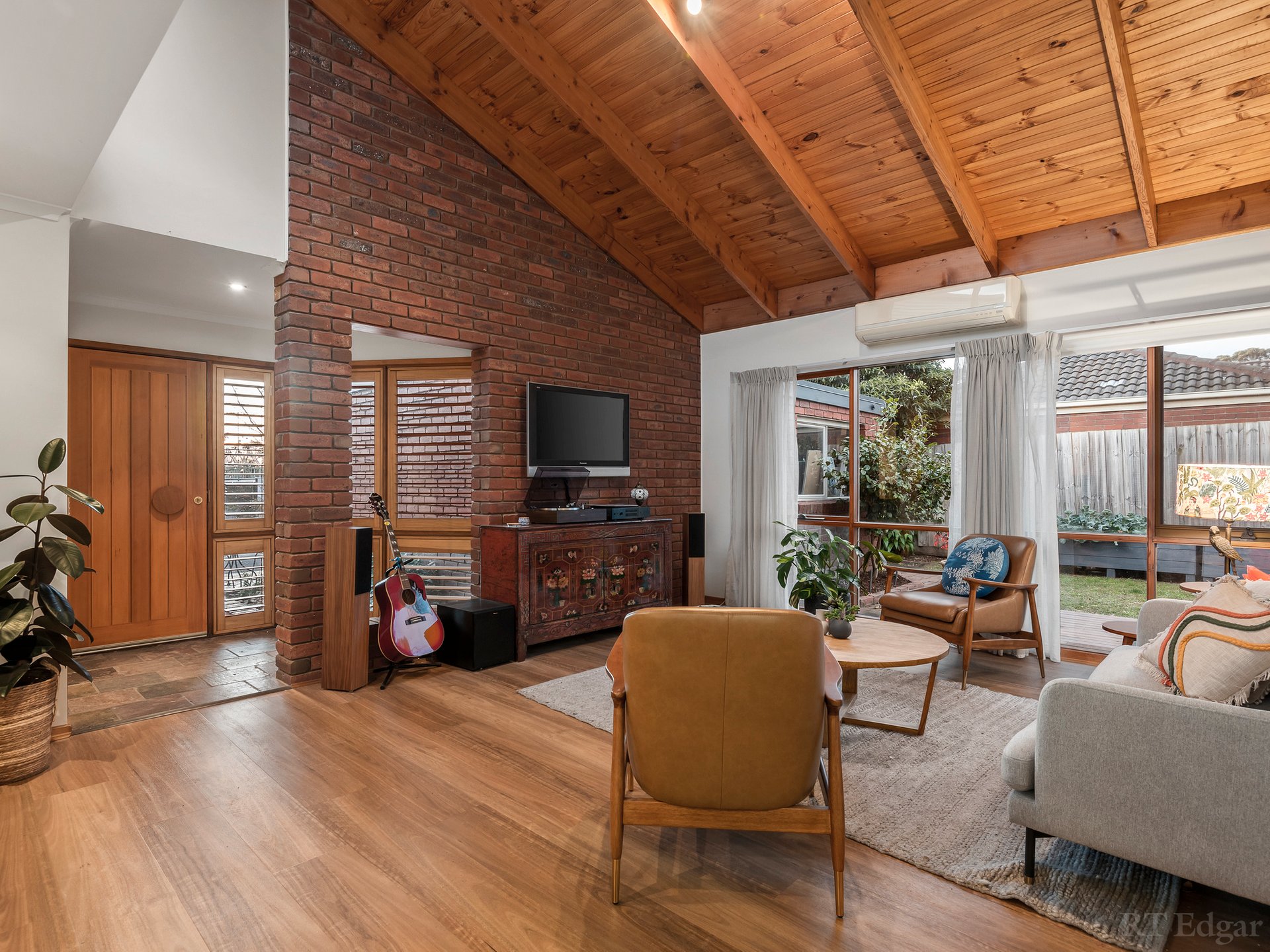 Property Gallery - Main Image