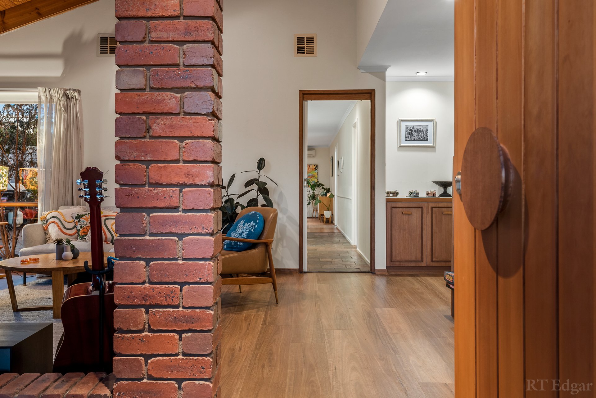 Property Gallery Thumbnail 2