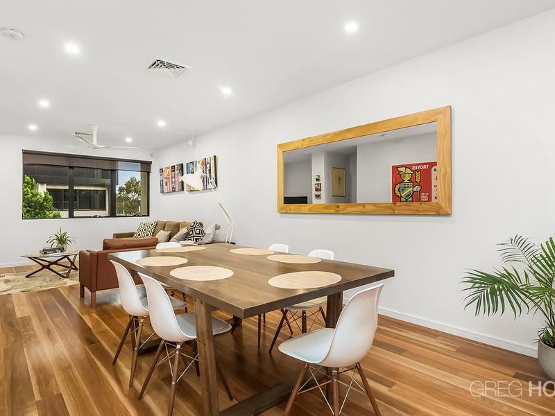 3 Foundry Way, Docklands image 4