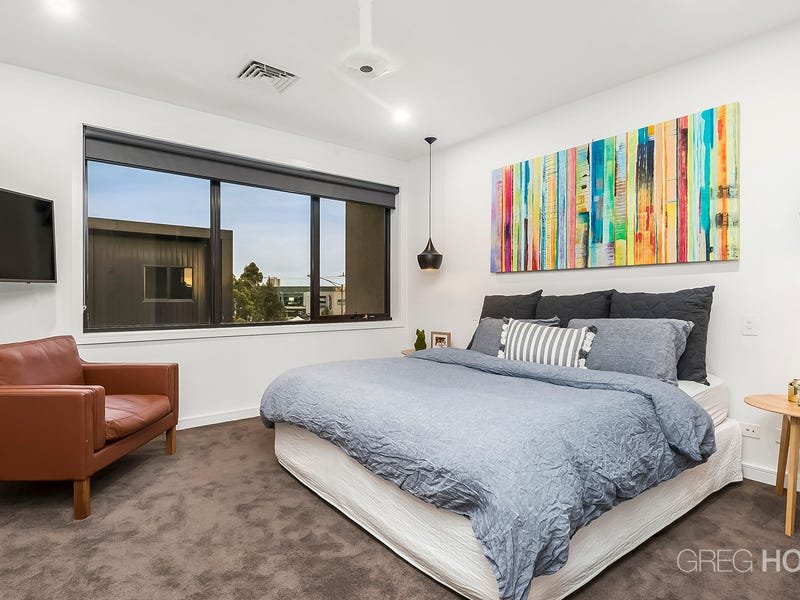 3 Foundry Way, Docklands image 8