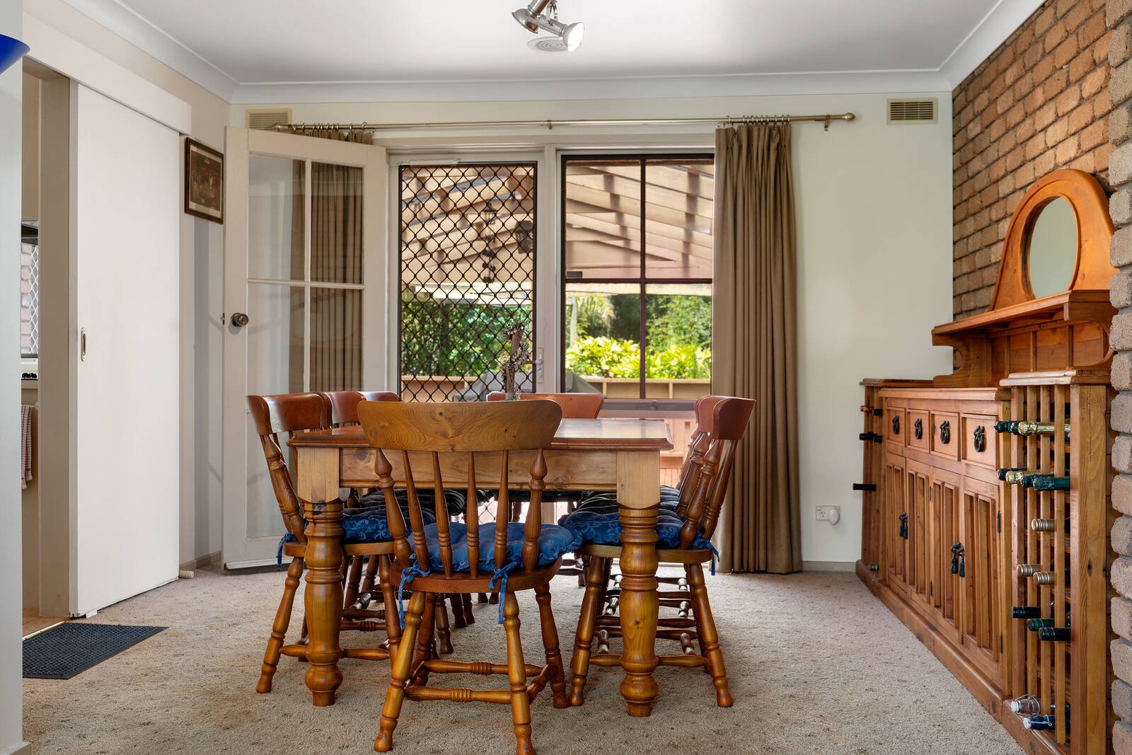 Property Gallery Thumbnail 3