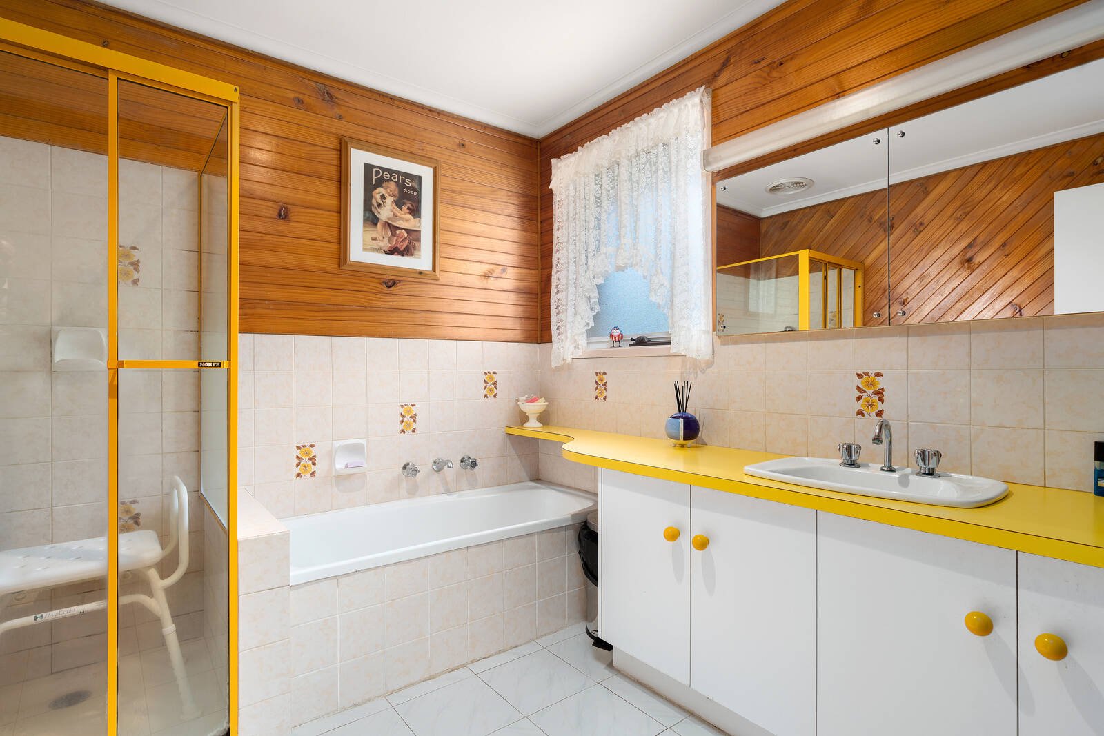 Property Gallery Thumbnail 9