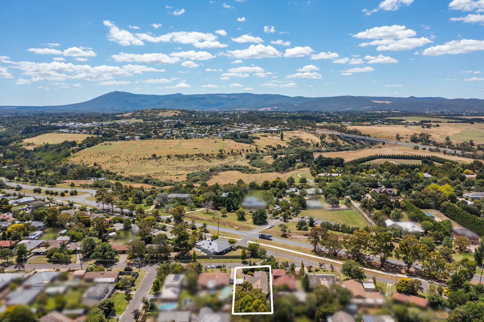 Property Gallery Thumbnail 13