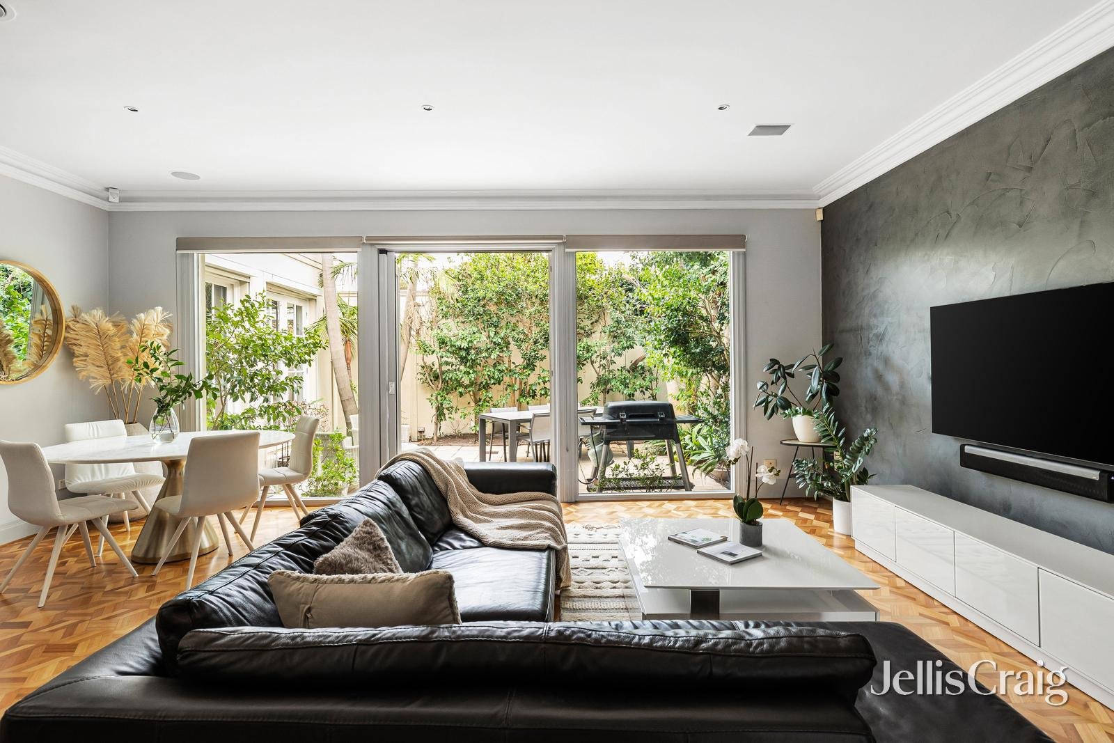 3 Gatehouse Place, Brighton image 5